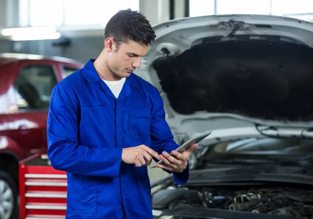 MOT testing and retest service Heywood
